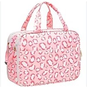 IDLE HIPPO HANGING TRAVEL TOILETRY BAG